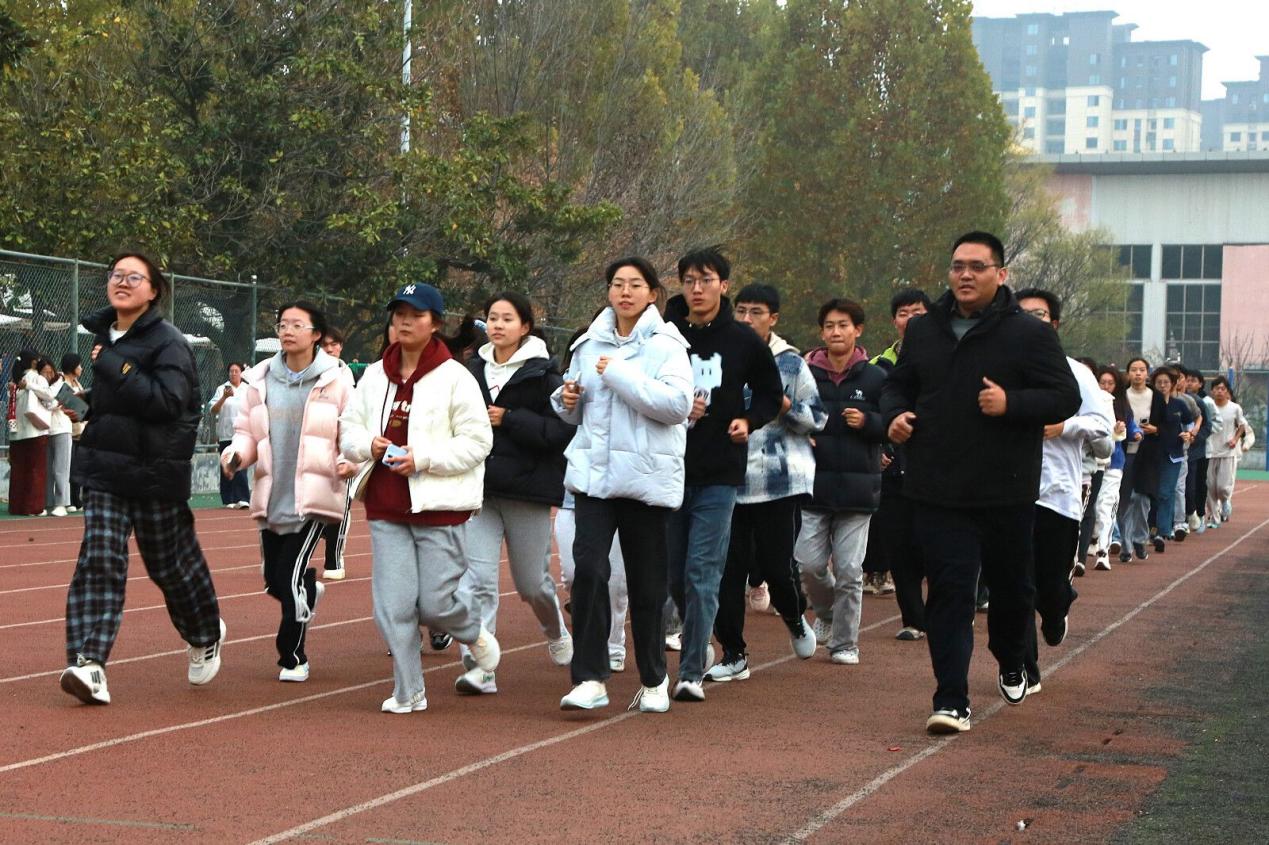 31ef3d96d53505c70dba1f54af80d16f